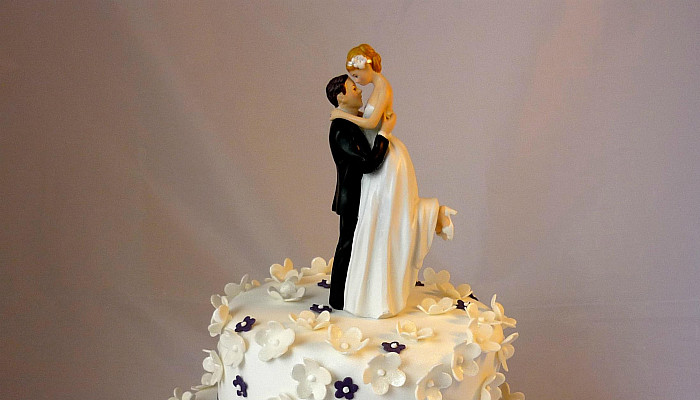 BF Your Wedding Cake Your Way