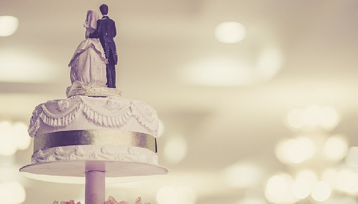BF Tips for Choosing a Wedding Cake
