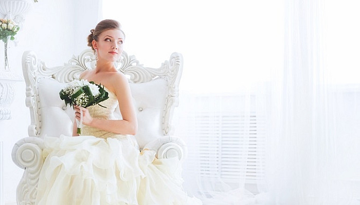 bf  Wedding Dress Ideas For A Modern Bride