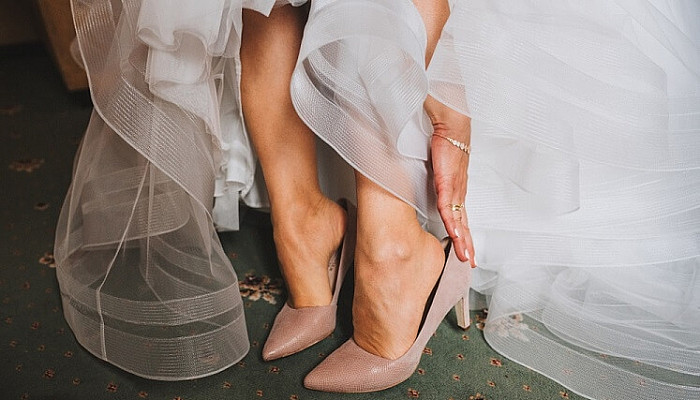 bride wearing nude shoes-Bridalfusion
