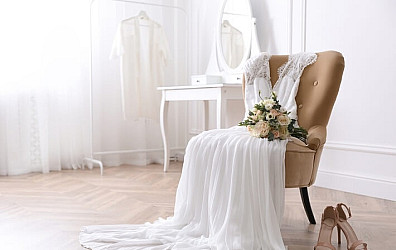 choosing of perfect wedding heels for bride